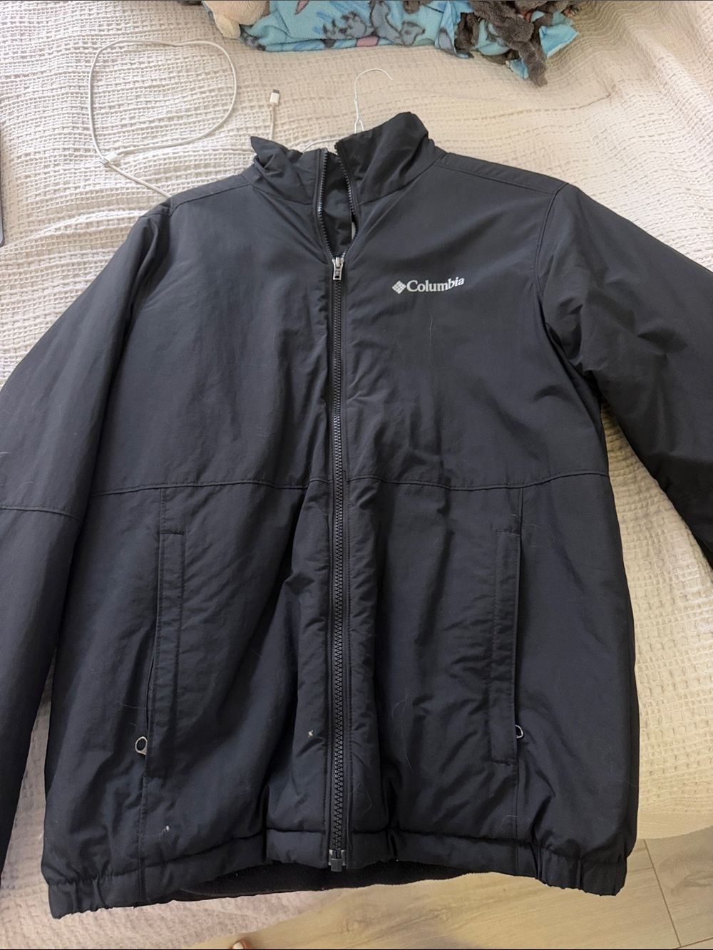 Columbia Men's Black Full-Zip Windbreaker Jacket